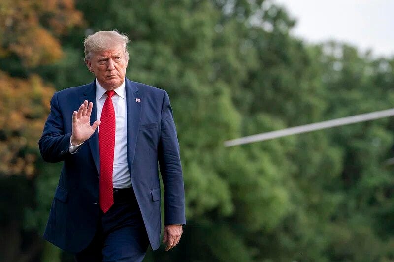 Trump Signs Executive Order Dismantling The Department of Education