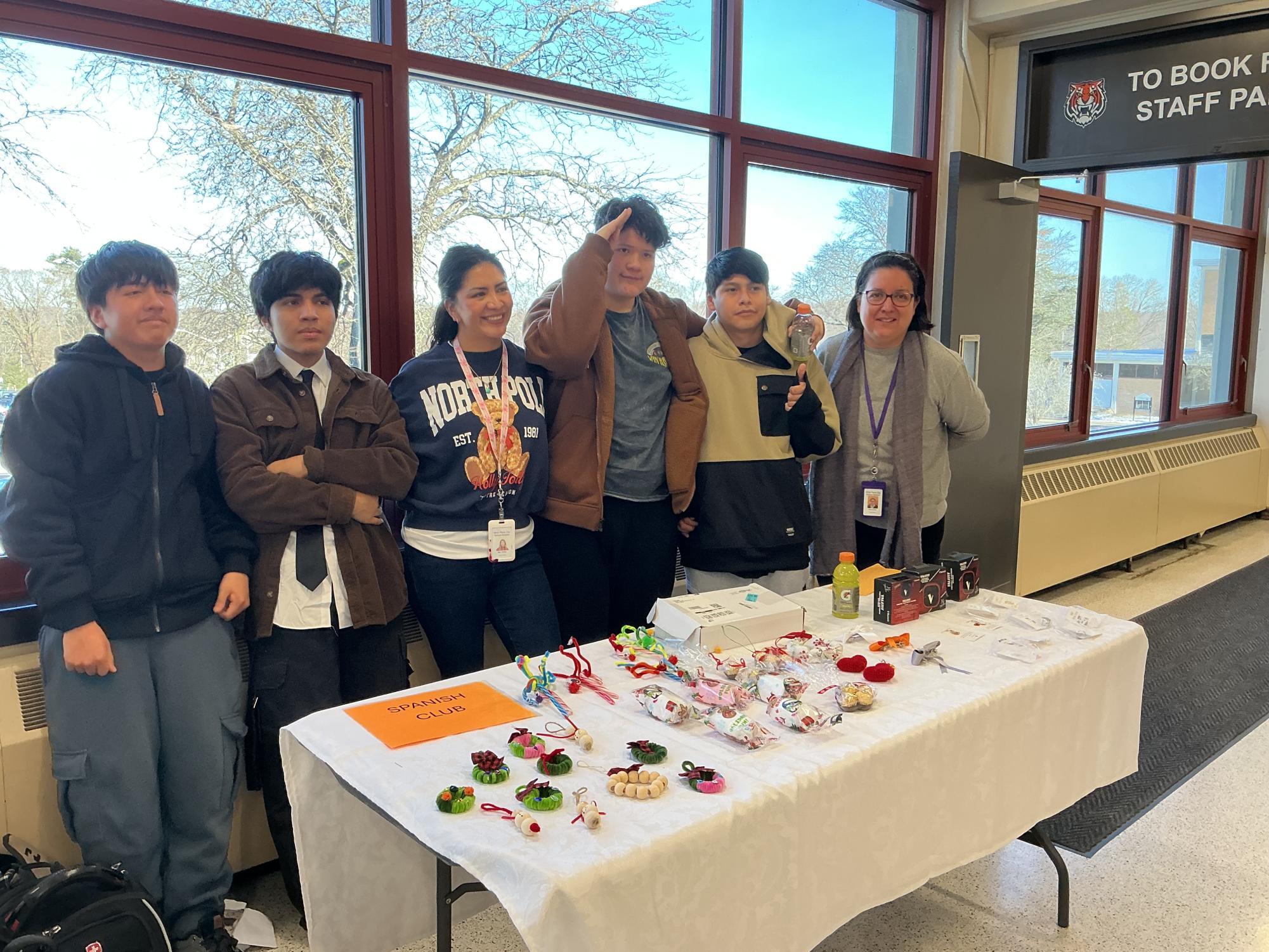 Scenes from the WPHS Holiday Bazaar