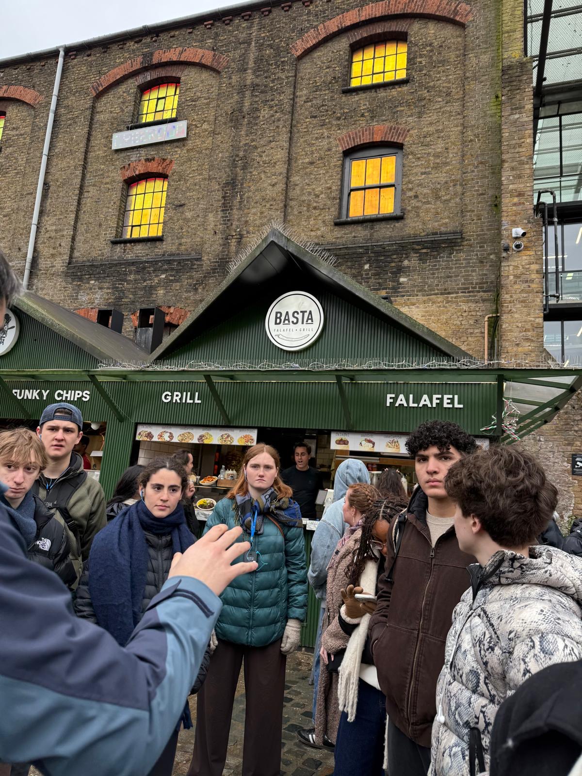 WPHS Juniors and Seniors Travel to Paris and London