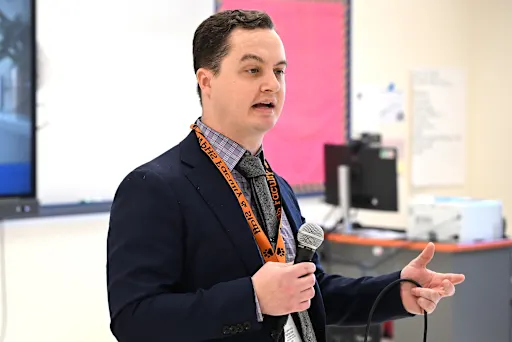 Students Showcase Original Product Ideas in INCubatoredu