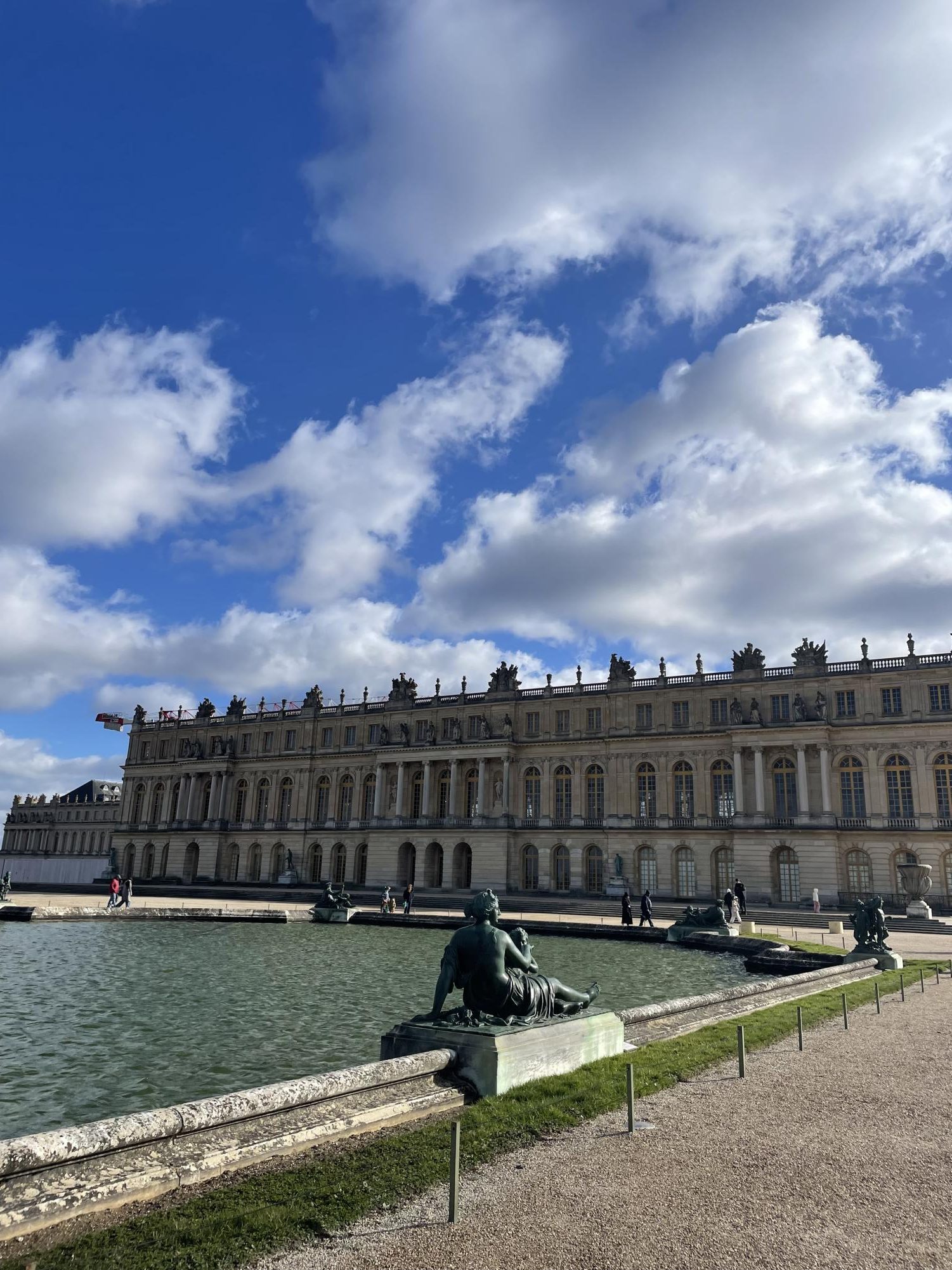 WPHS Juniors and Seniors Travel to Paris and London