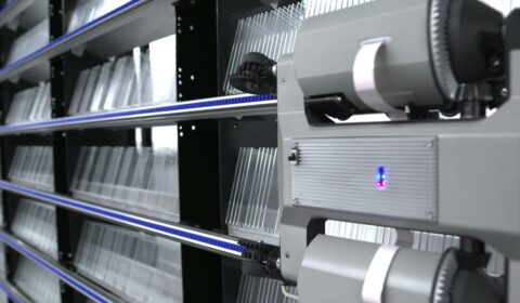 Scientists Can Now Store Data In Glass