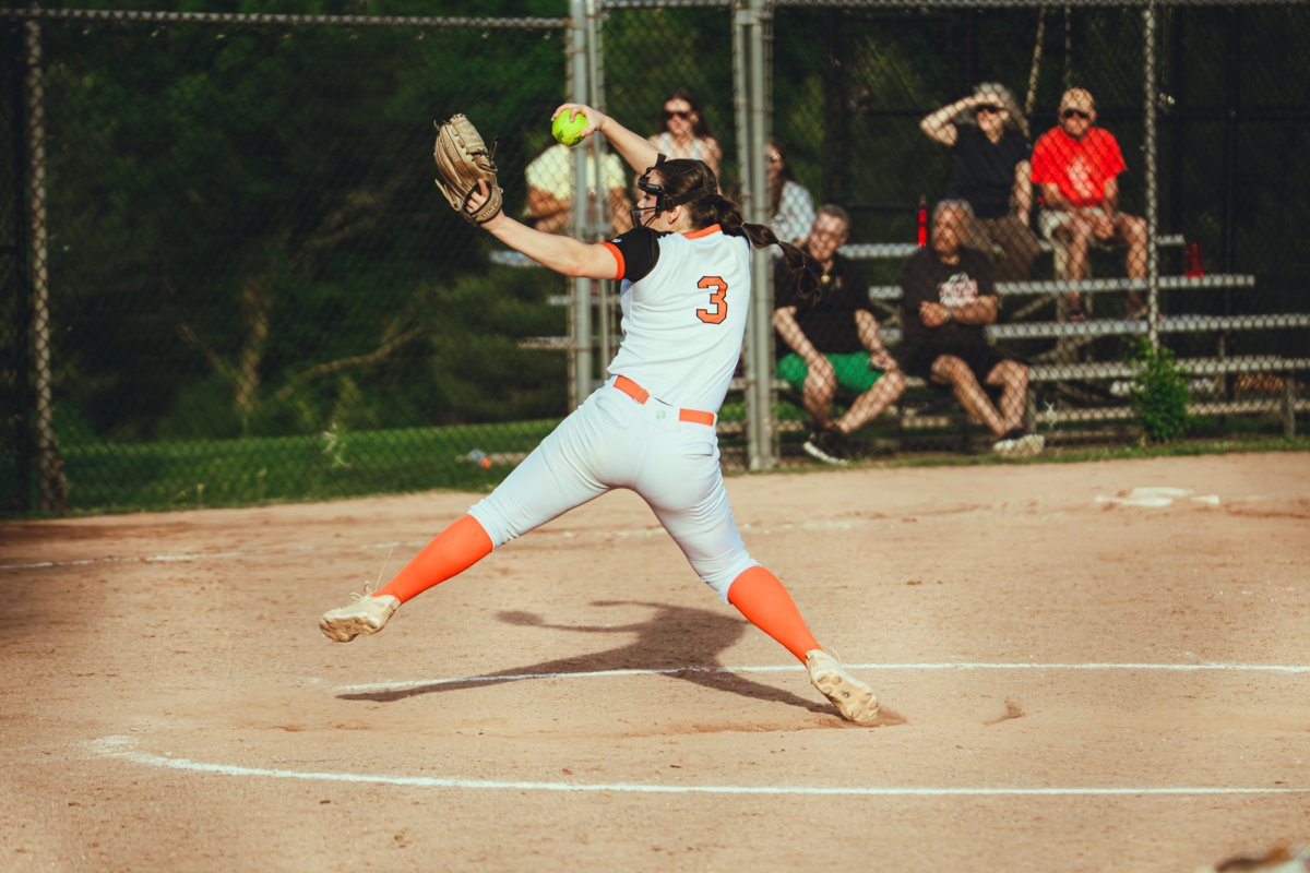 Pitcher Alexis Tighe throws a pitch against the R.C. Ketcham Storm on May 27